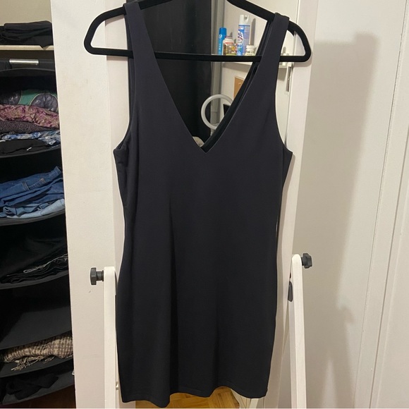 Babaton Black Dress - Picture 1 of 3